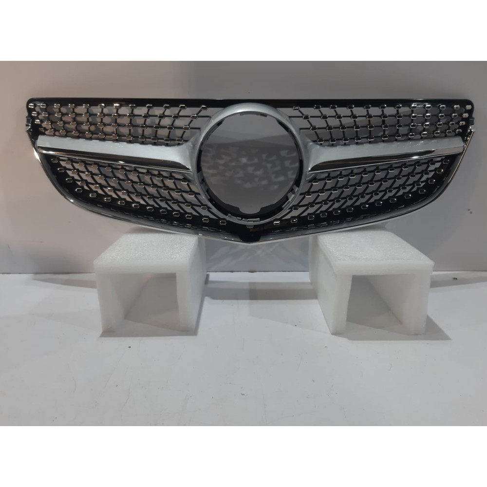 Mercedes E W207 LCI Grilla Diamond - 13301