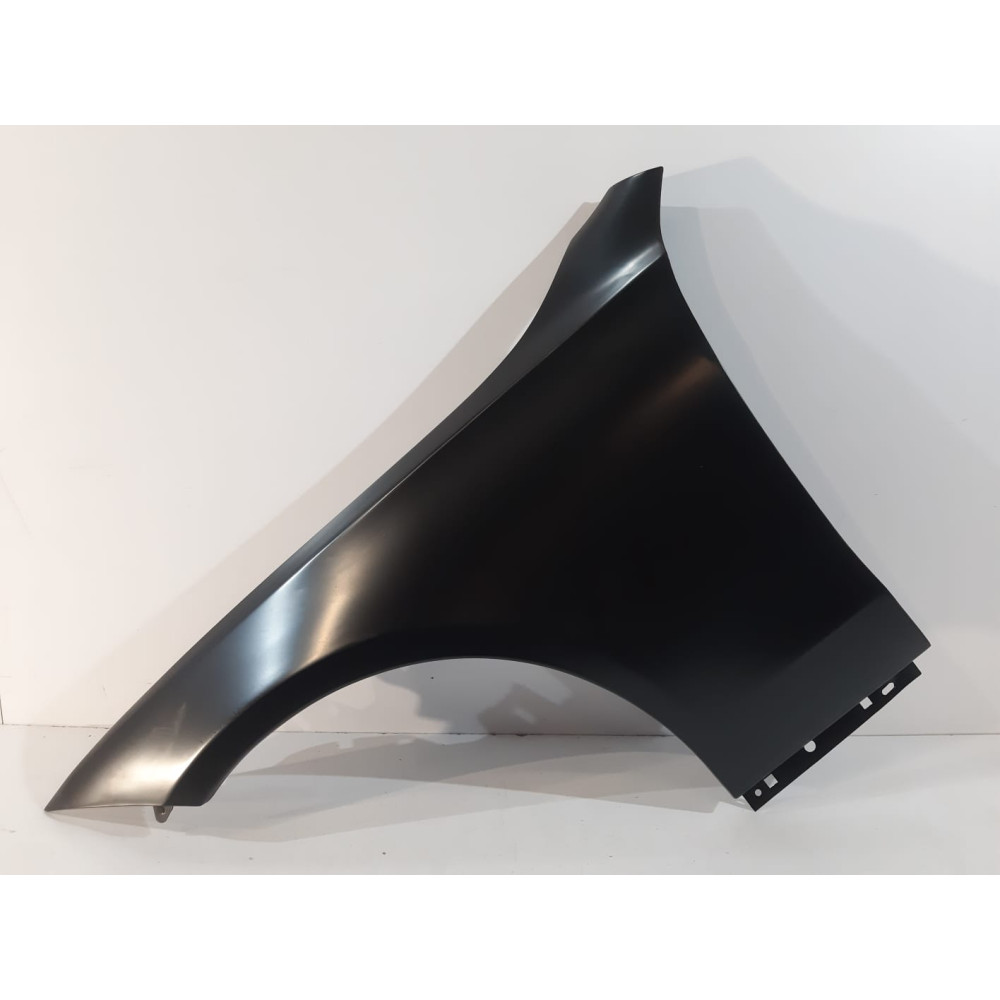 Mercedes W206 Parafango Anteriore SX - 13321