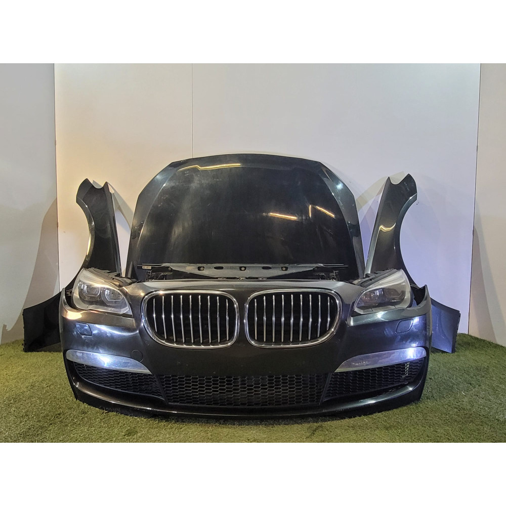 BMW 7 F01 Cofano Fari...