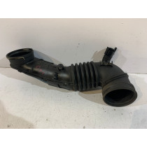 Tubo dell'aria BMW 1 E87 / 3 E90 7804846 - 0120