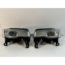 JEEP GRAND CHEROKEE WK2 Faro xenon L - 12835