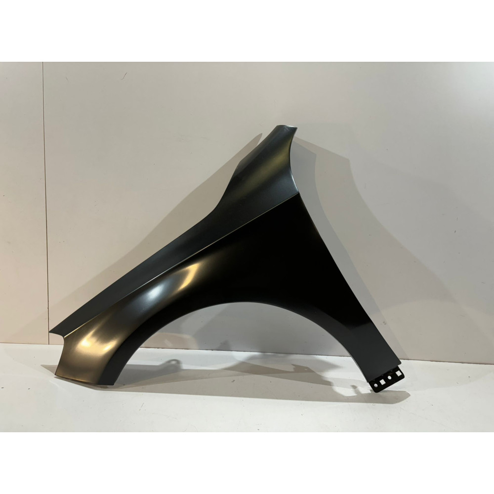 Mercedes A W176 Parafango anteriore sinistro 14565