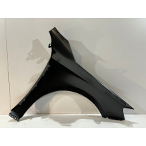 Mercedes A W176 Parafango anteriore sinistro 14565