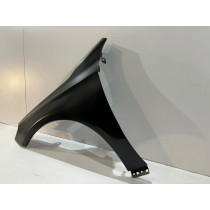 Mercedes A W176 Parafango anteriore sinistro 14565