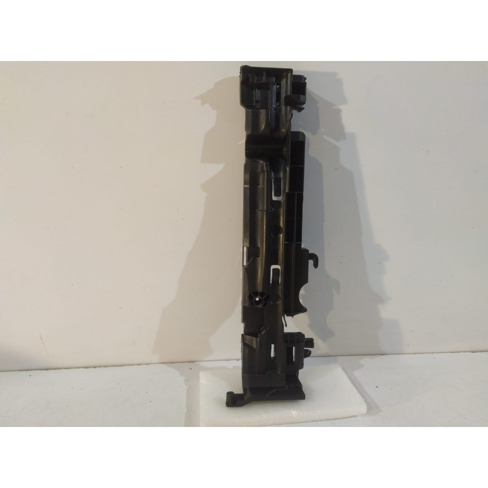 Mercedes C W206 supporto radiatore sx- 15000