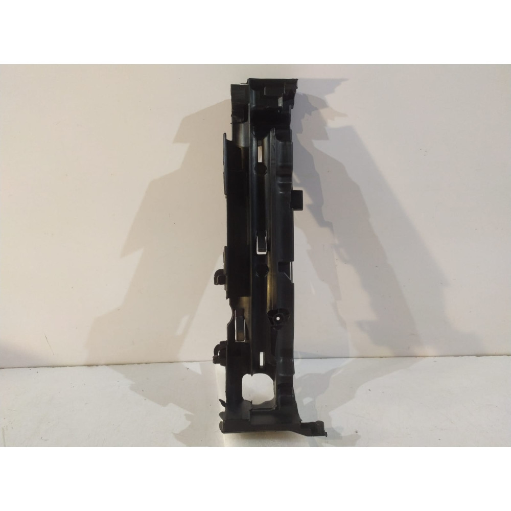 Mercedes C W206 montaggio del radiatore sx- 15001