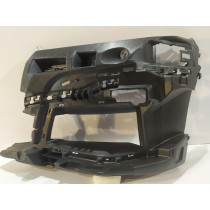 BMW 7 G11 G12 LCI Attacco...