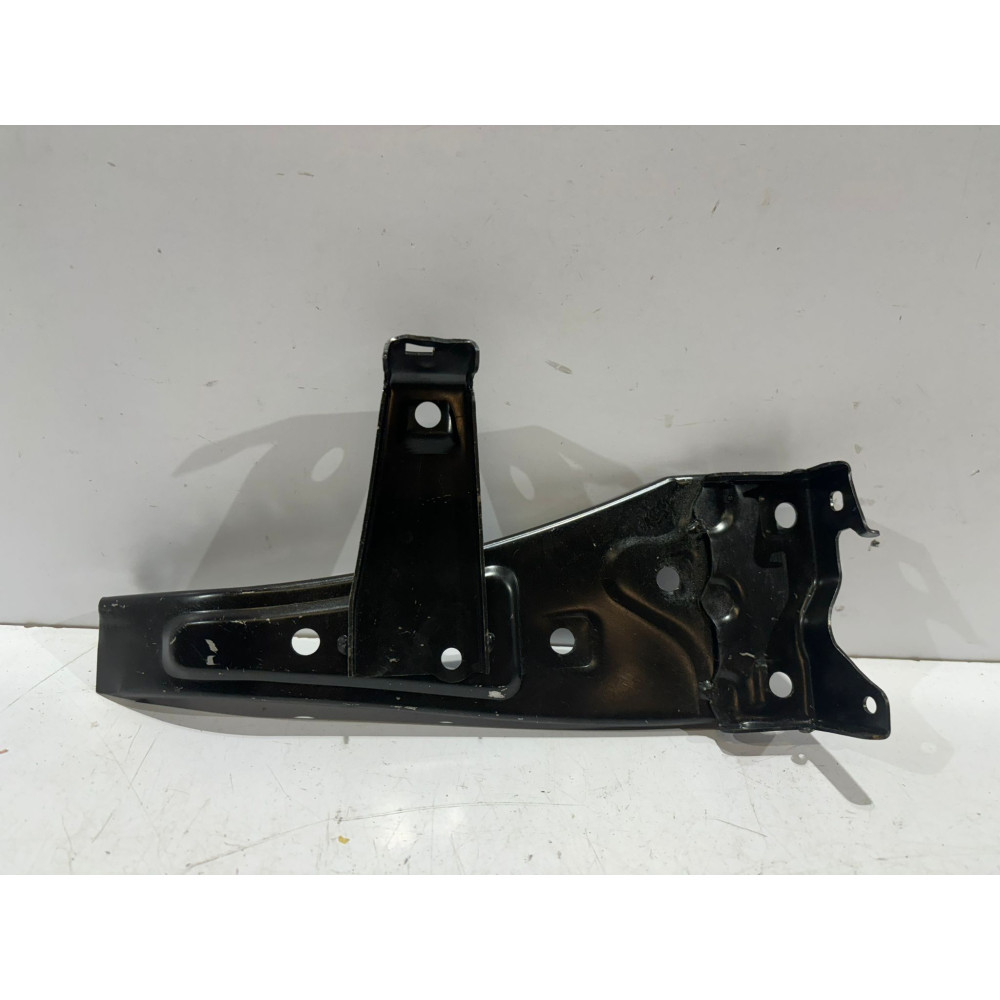 Supporto parafango sinistro LEXUS GX460 - 16056