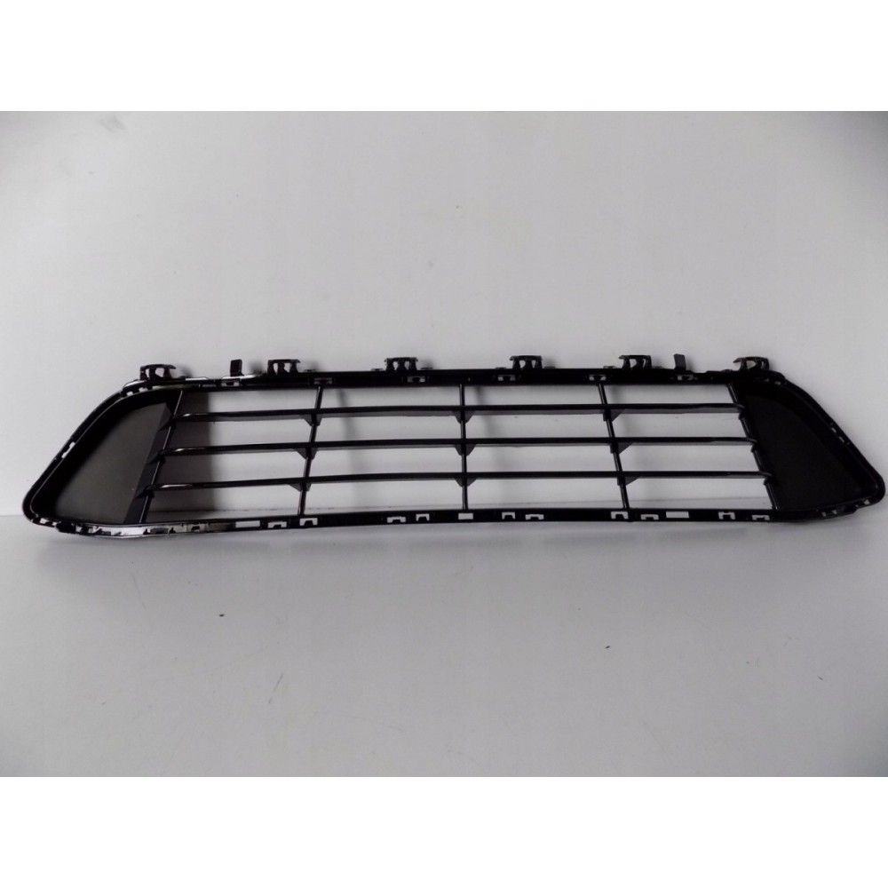 BMW X1 F48/F49 Griglia paraurti cen aperta 3981