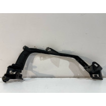 VOLVO XC90 16-24 Supporto alogeno Destro- 17792