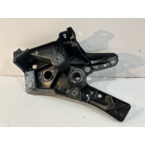 VOLVO XC60 II 18^ Supporto parafango DX -17948