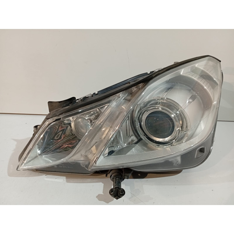 Mercedes E W207 Faro...