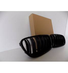 BMW 5 F10 / F11 / Griglia /Reni R-L  4117