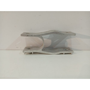 VOLVO S60 / V60 Supporto motore - 18804