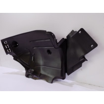 Mercedes C-Klasa W205 Nadkole przednie lewe tylna część - 3099