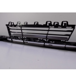 BMW 3 F30/F31 LCI Griglia paraurti centrale - 4245