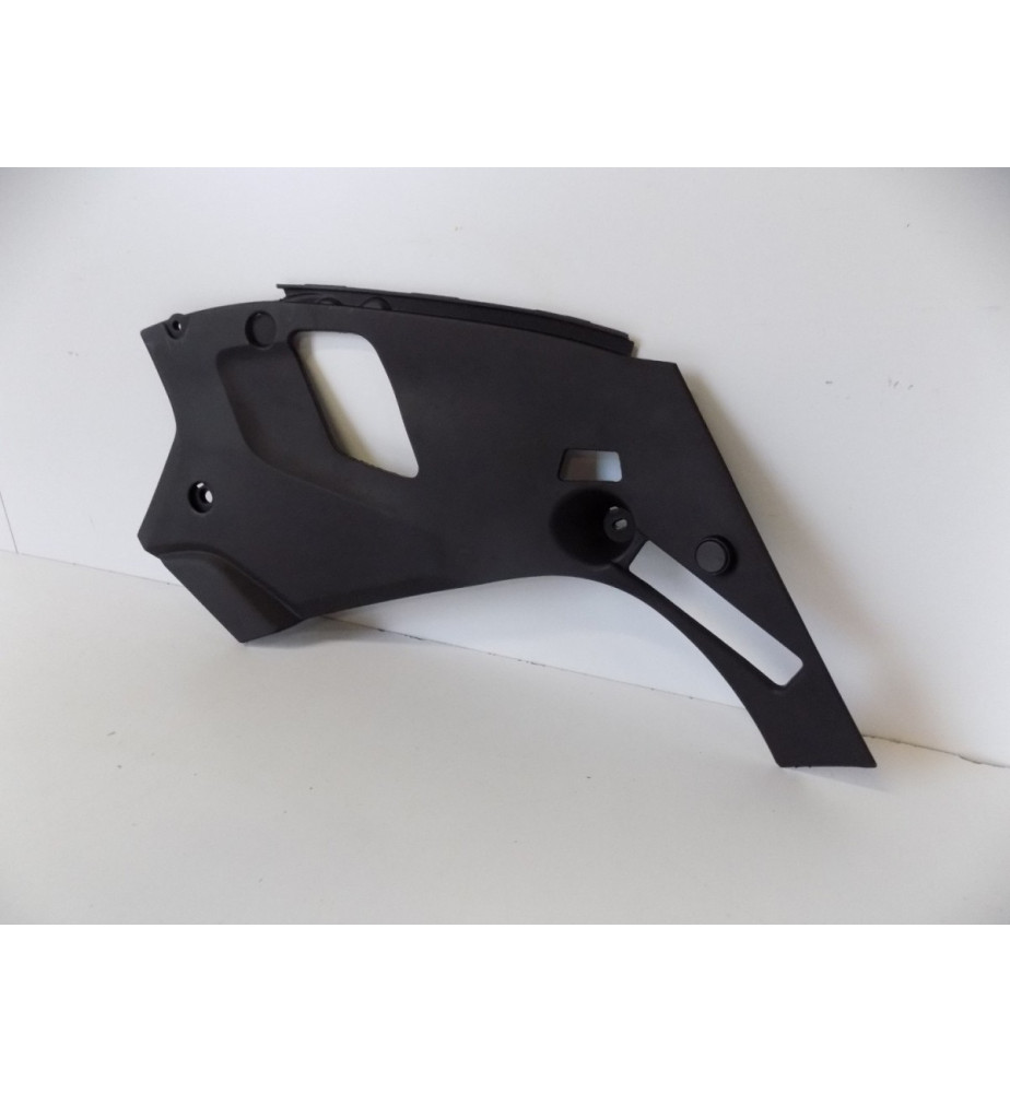 BMW 5 G30/G31 Copertura motore a destra-4284