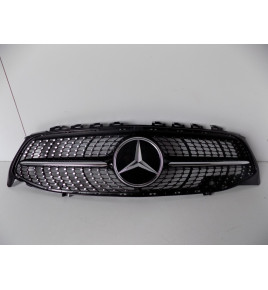 Mercedes W118 Grill Diamond - 4438