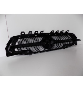 Mercedes W118 Grill Diamond - 4438