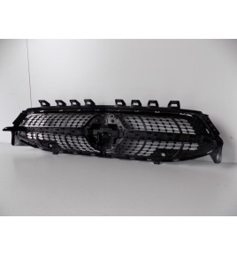 Mercedes W118 Grill Diamond - 4438