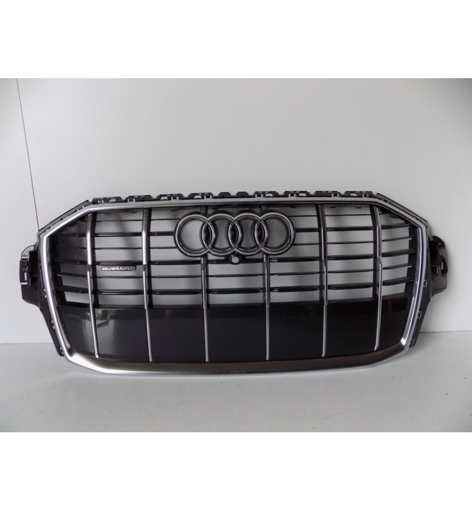 Audi Q7 4M / Griglia /...