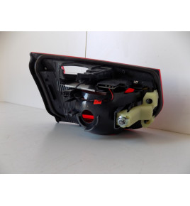 BMW 3 F30 - Faro portellone posteriore - R - 10978