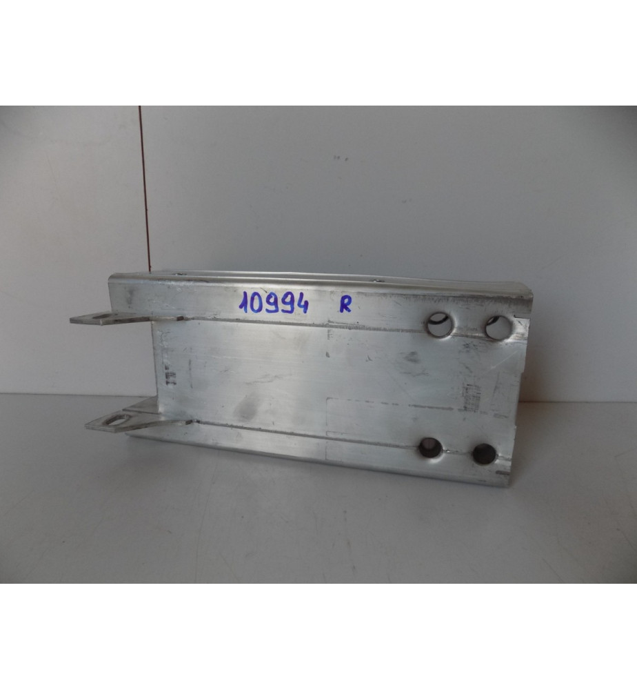 Mercedes W222 - Zona di schiacciamento a R - 10994