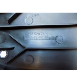 Mercedes W213 Cover in basso a L triangolo 11241