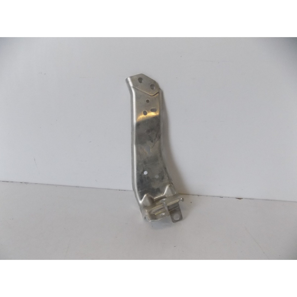 BMW X1 F48 Traversa verticale destra - 12070