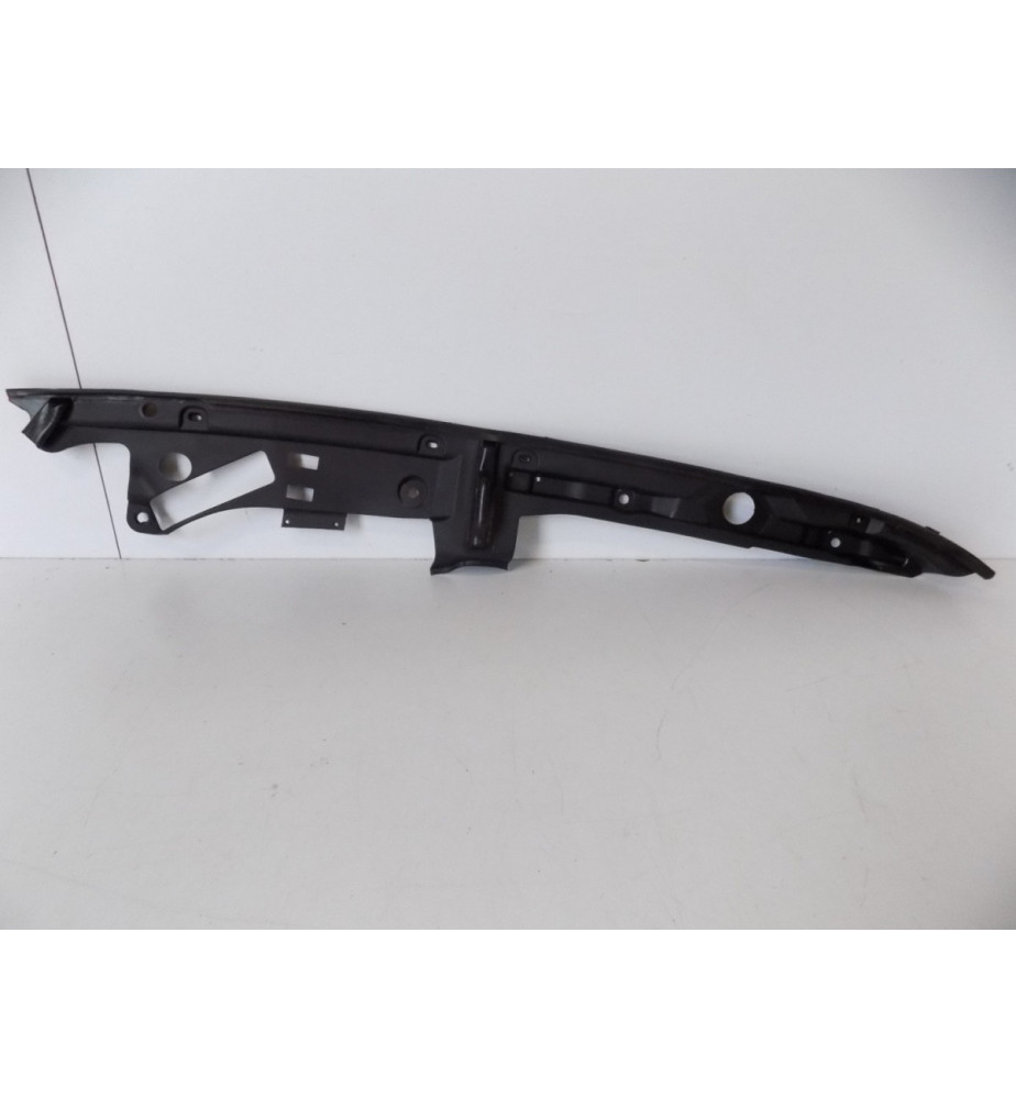 BMW 5 G30 / G31 Guarnizione fianco Destro  11992