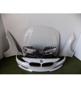 BMW 3 F30 Parafanghi paraurti cintura fari cofano 12516