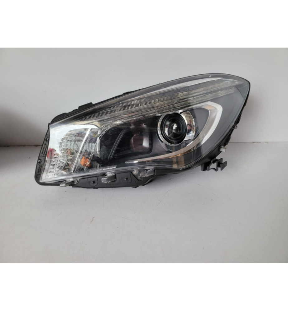 Mercedes CLA W117 Faro Xenon L - 12641
