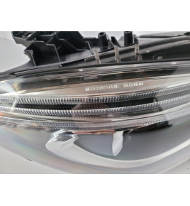 Mercedes CLA W117 Faro Xenon R - 12642