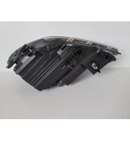 Mercedes CLA W117 Faro Xenon R - 12642