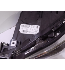 BMW 5 F10 F11 Lampa XENON LCI Nieskrętna Prawa Lewa -