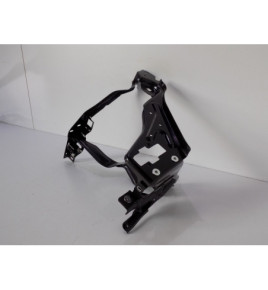 Mercedes Classe C W204 LCI Staffa faro Destro 3025