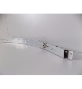 Rinforzo paraurti Mercedes Classe C W204 4135