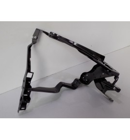 Mercedes Classe C W204 LCI Staffa faro Destro 3025